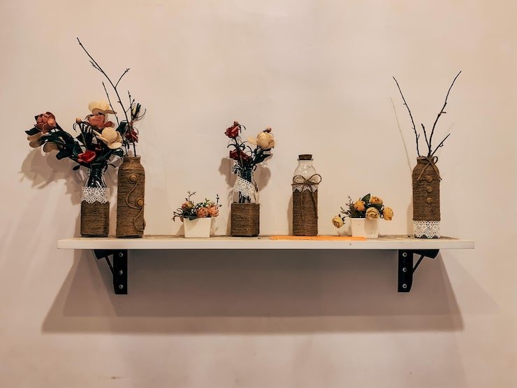 Simple Winter Shelf Styling Ideas