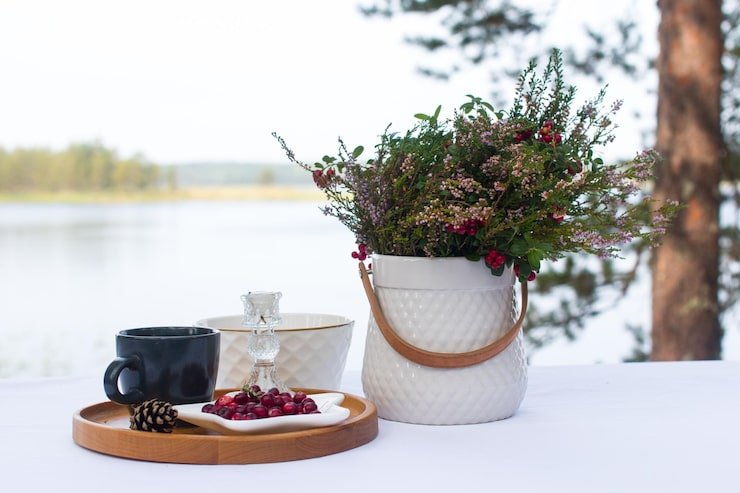 Easy Tips to Style Your Coffee Table for Winter